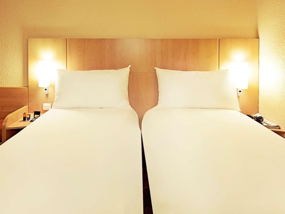 Ibis Larco Miraflores Hotel 3*
